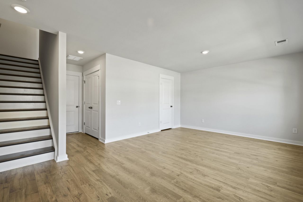 419 Talbot Drive Photo 29