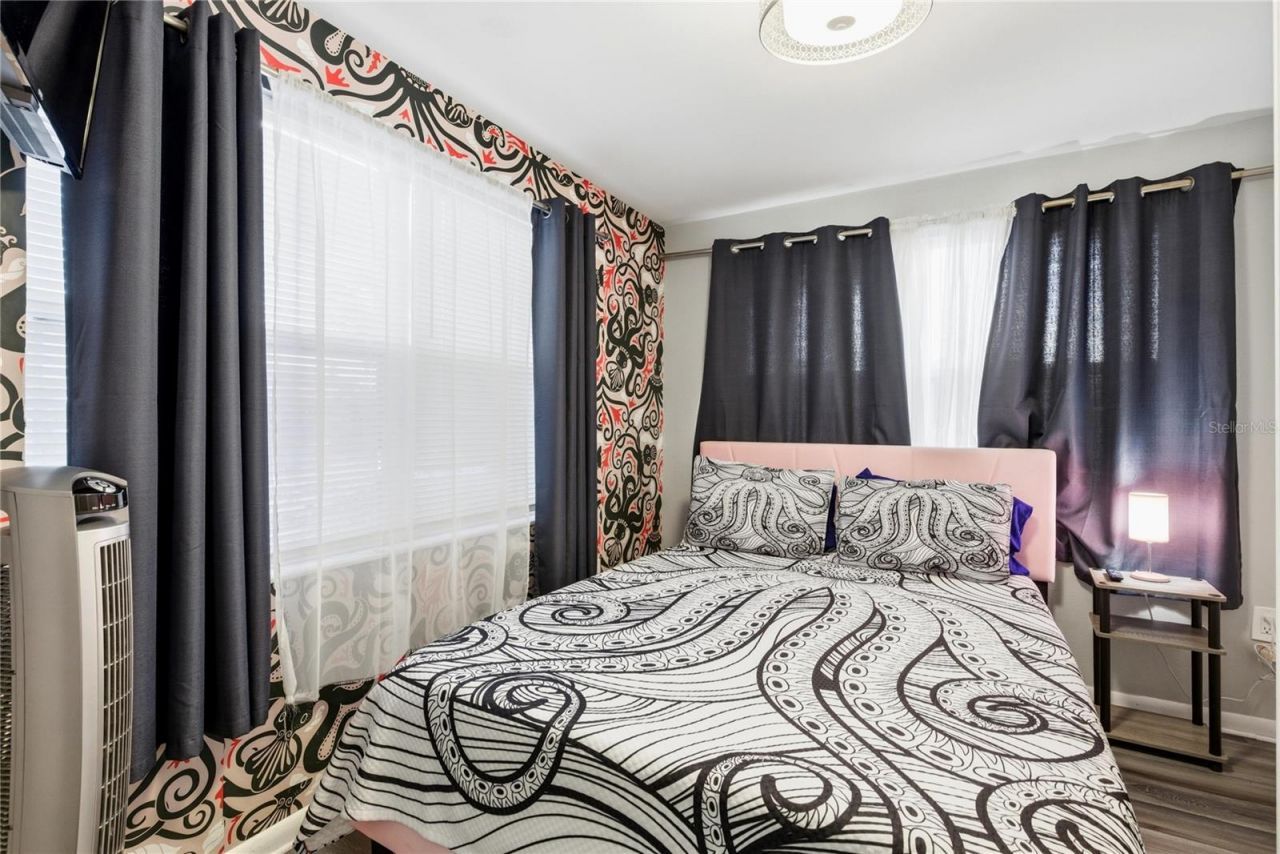 5228 Calle Menorca, Sarasota, FL 34242 Photo