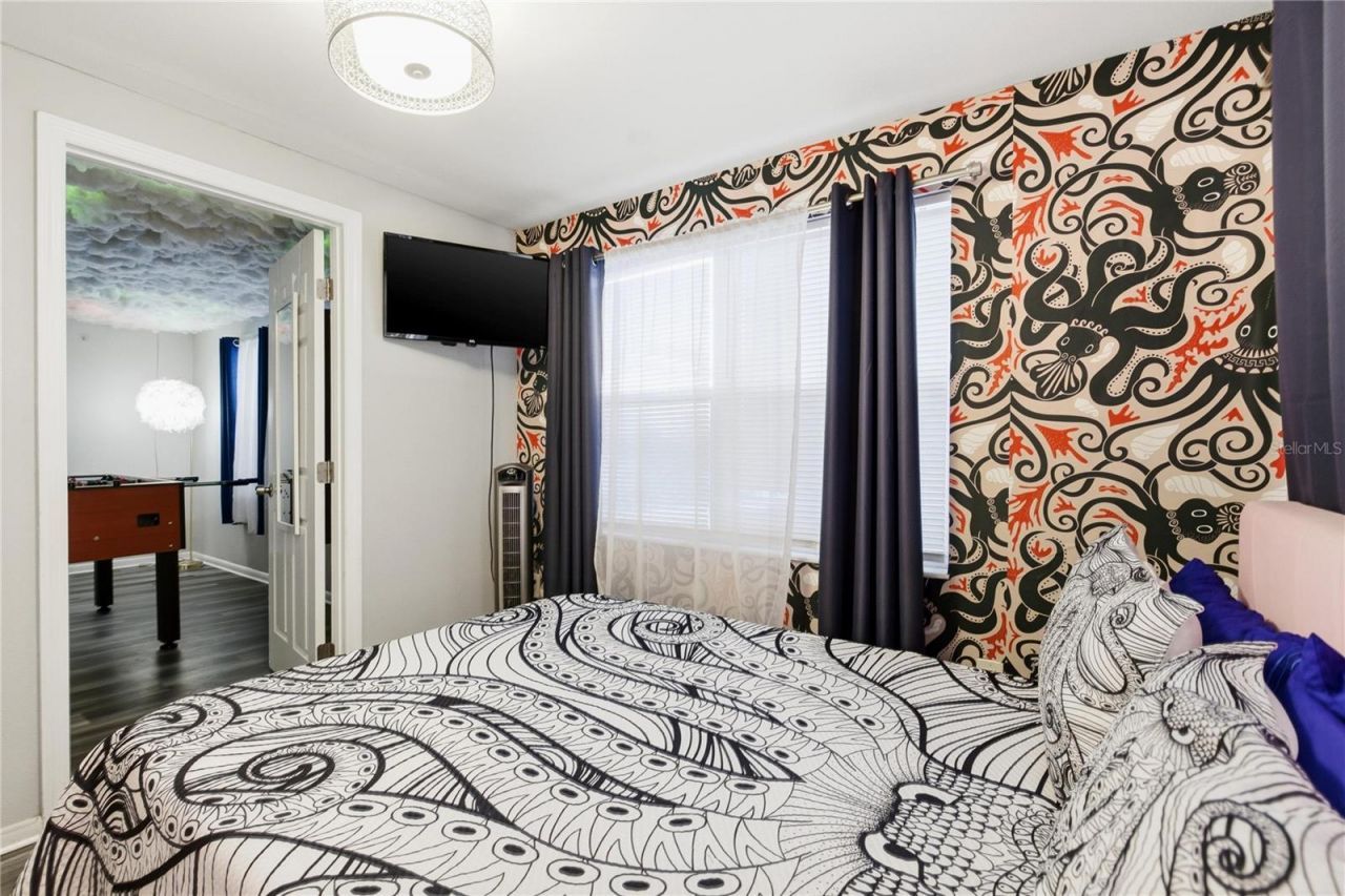 5228 Calle Menorca, Sarasota, FL 34242 Photo