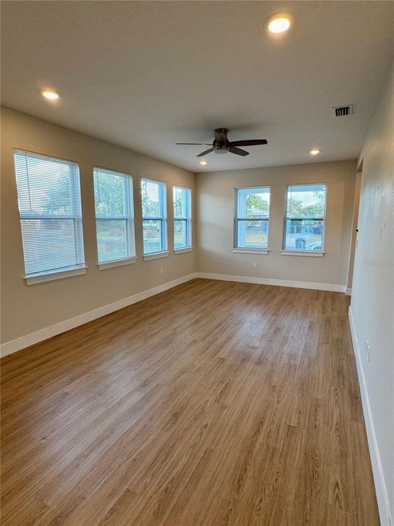 1516 59th Street N, Saint Petersburg, FL 33710 Photo