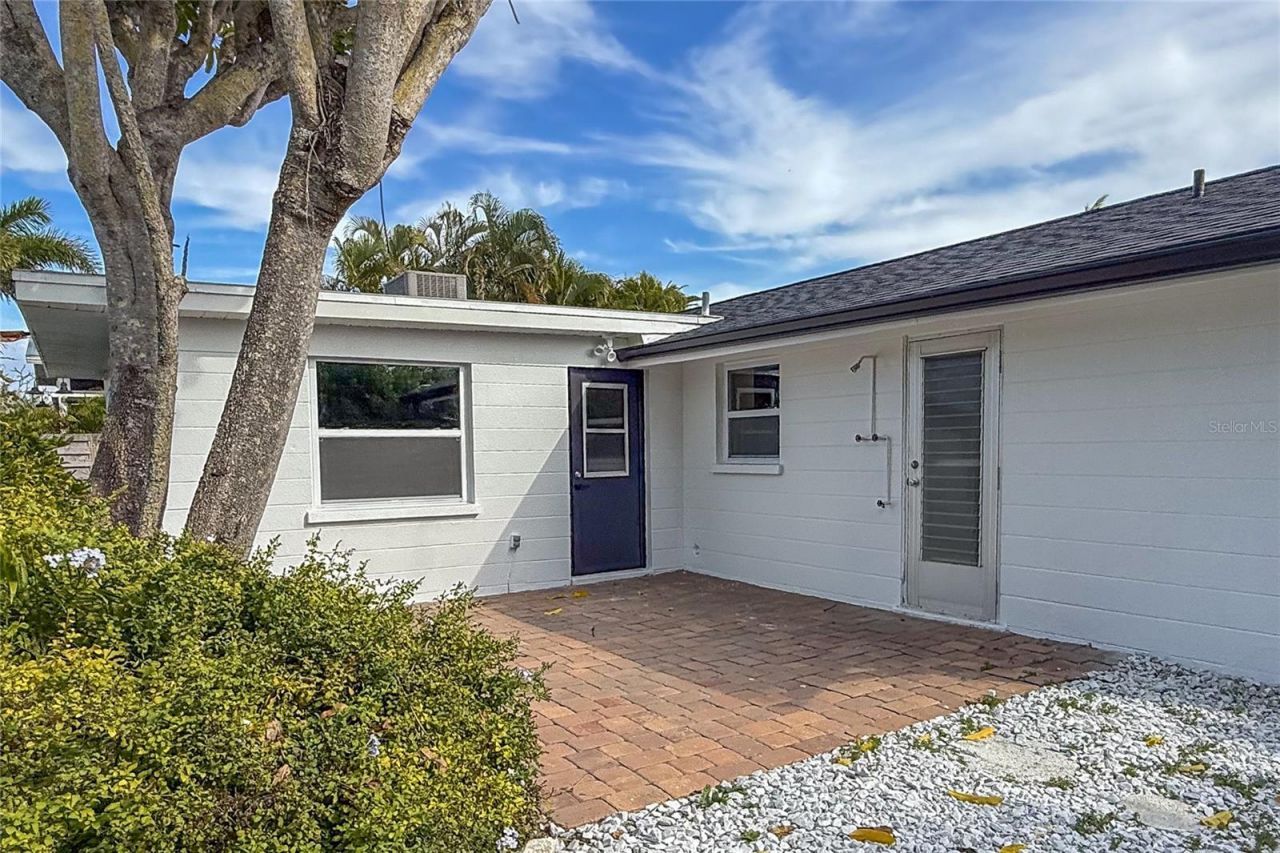 510 69th Street, Holmes Beach, FL 34217 Photo