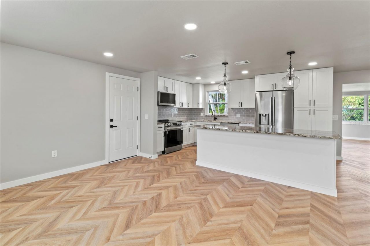 510 69th Street, Holmes Beach, FL 34217 Photo