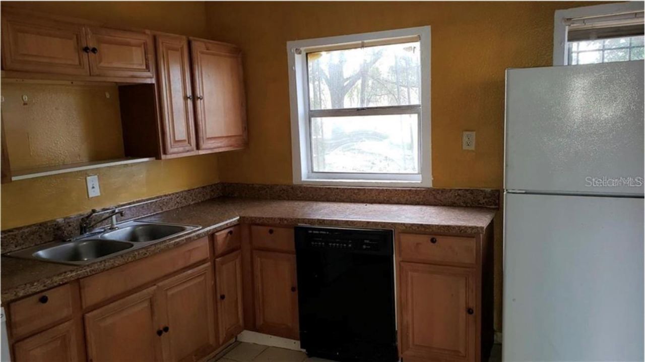 1102 Emeralda Road, Orlando, FL 32808 Photo