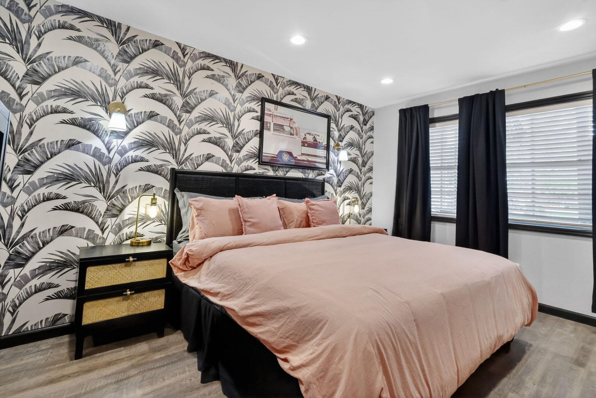 124 Lake Evelyn Drive, West Palm Beach, FL 33411 Photo