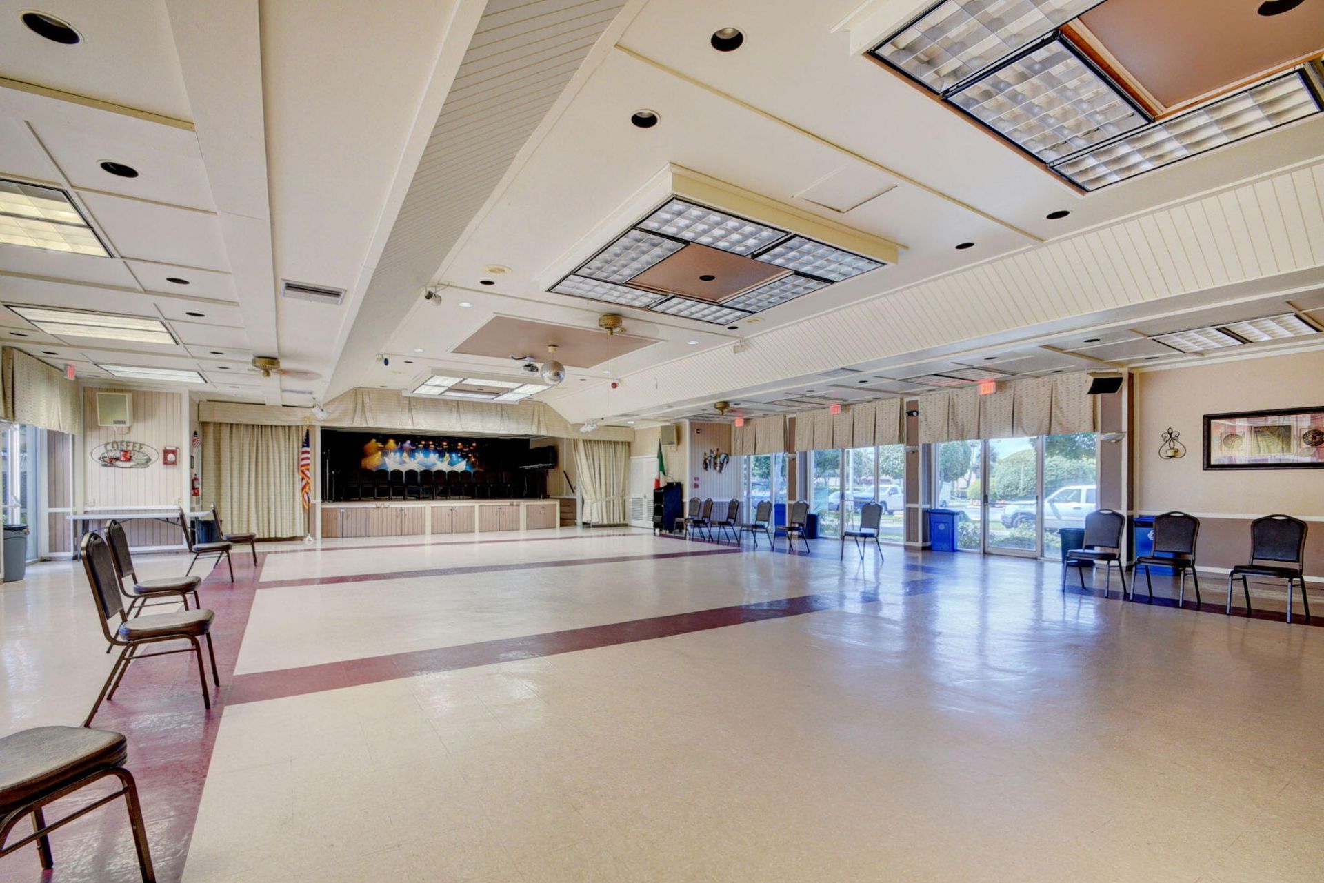 124 Lake Evelyn Drive, West Palm Beach, FL 33411 Photo