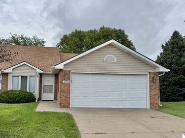 2232 Marigold Circle, Lincoln, NE 68521