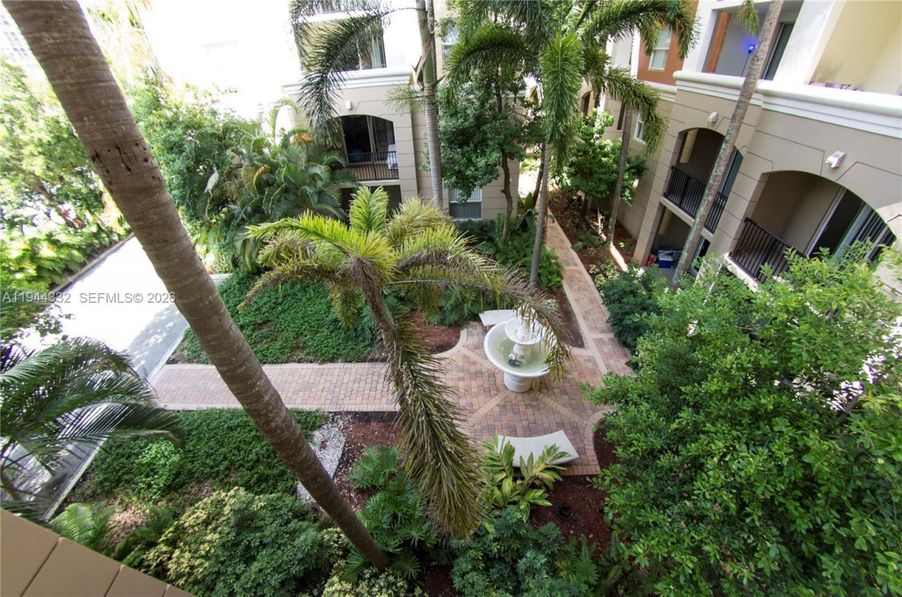 17145 N Bay Rd, Unit 4312, Sunny Isles Beach, FL 33160 Photo