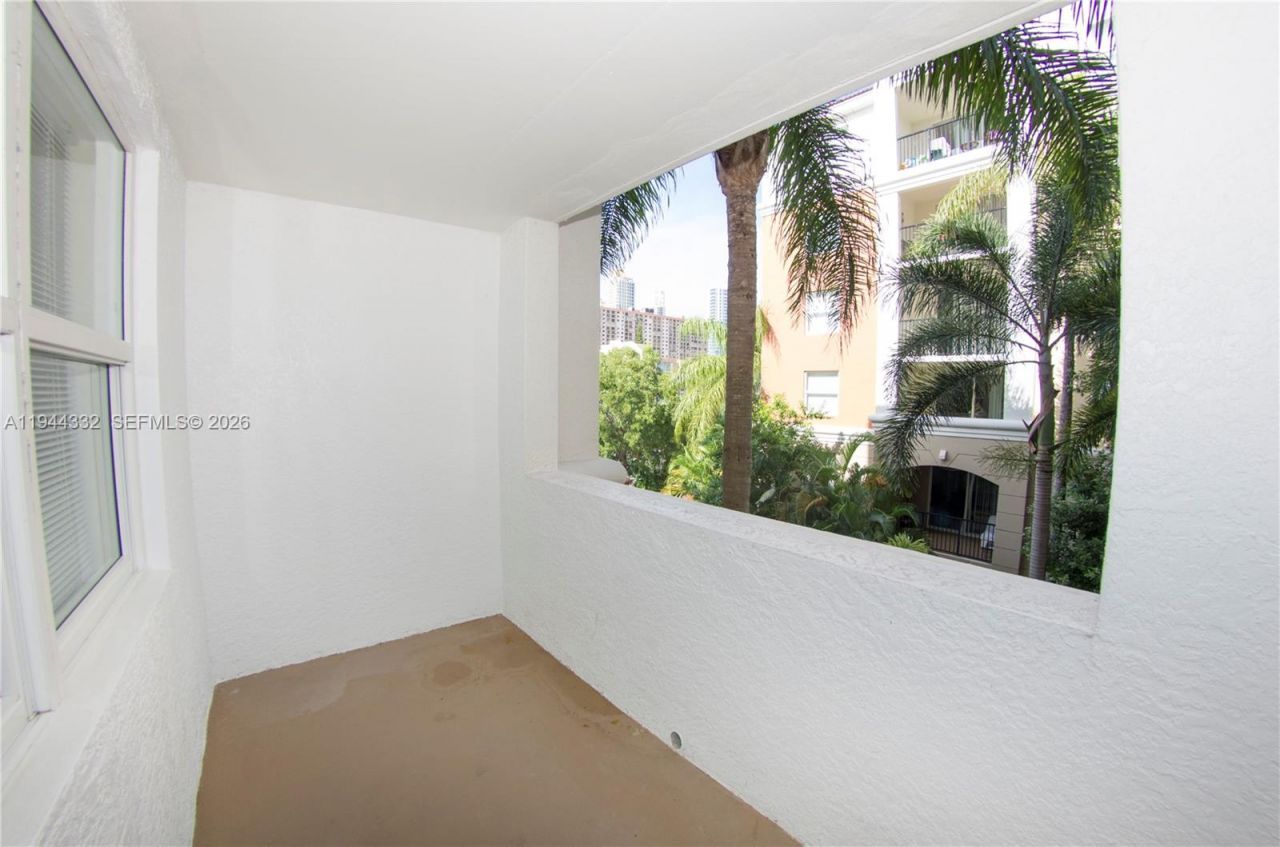 17145 N Bay Rd, Unit 4312, Sunny Isles Beach, FL 33160 Photo