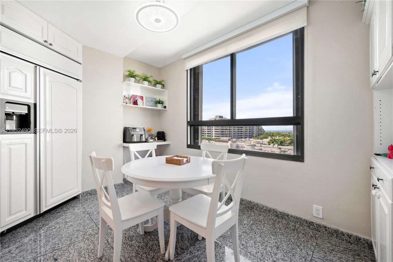 251 Crandon Blvd, Unit 806, Key Biscayne, FL 33149 Photo