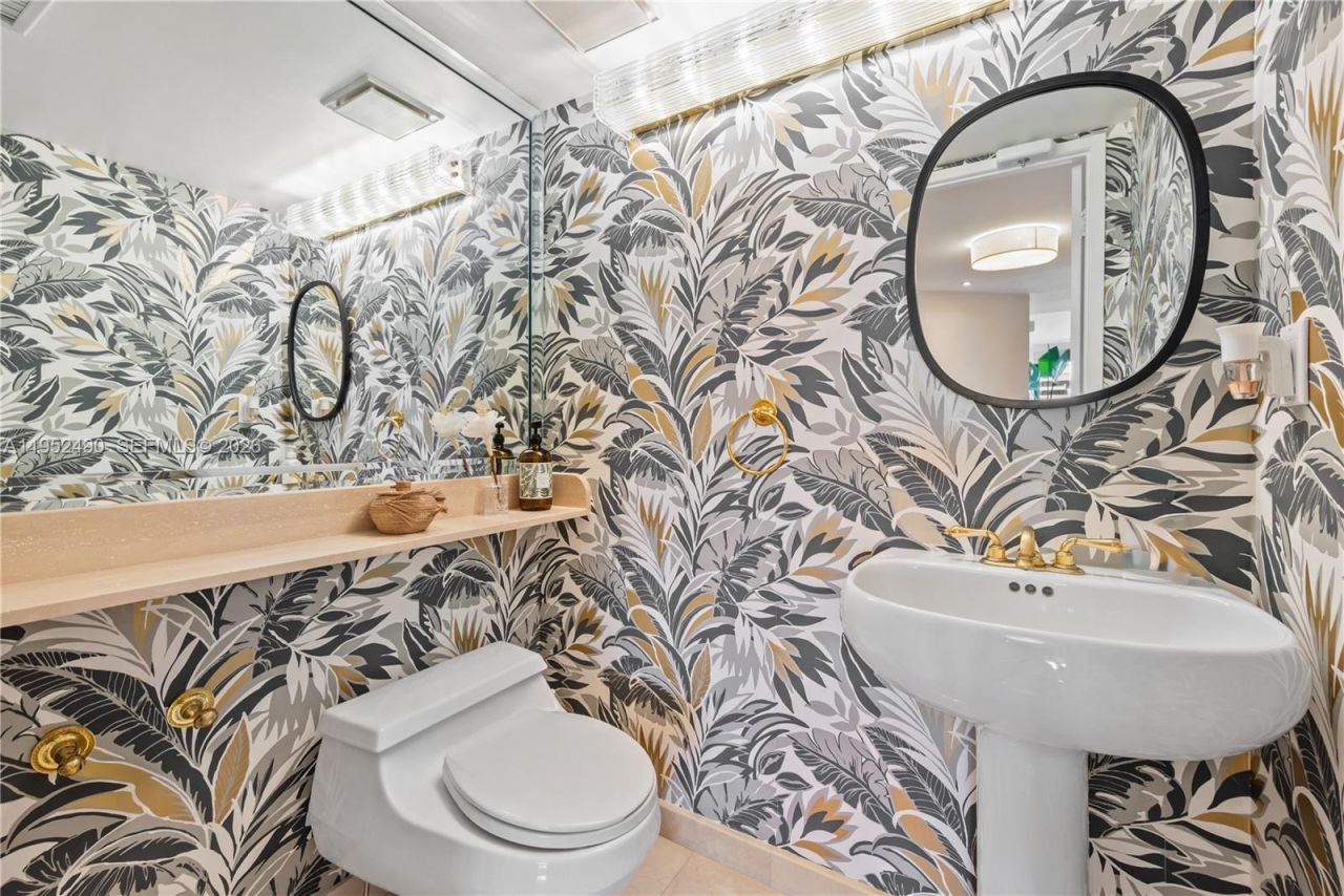 251 Crandon Blvd, Unit 806, Key Biscayne, FL 33149 Photo