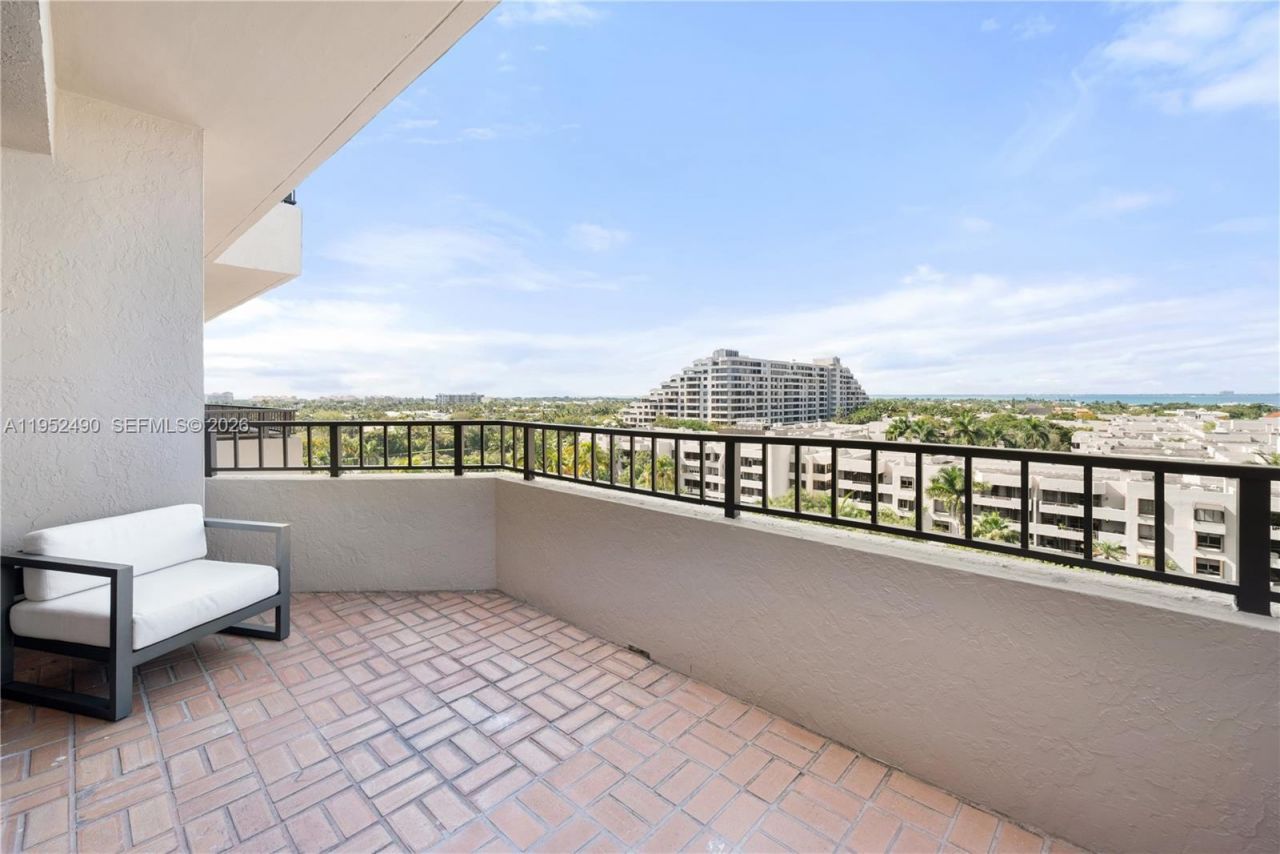 251 Crandon Blvd, Unit 806, Key Biscayne, FL 33149 Photo