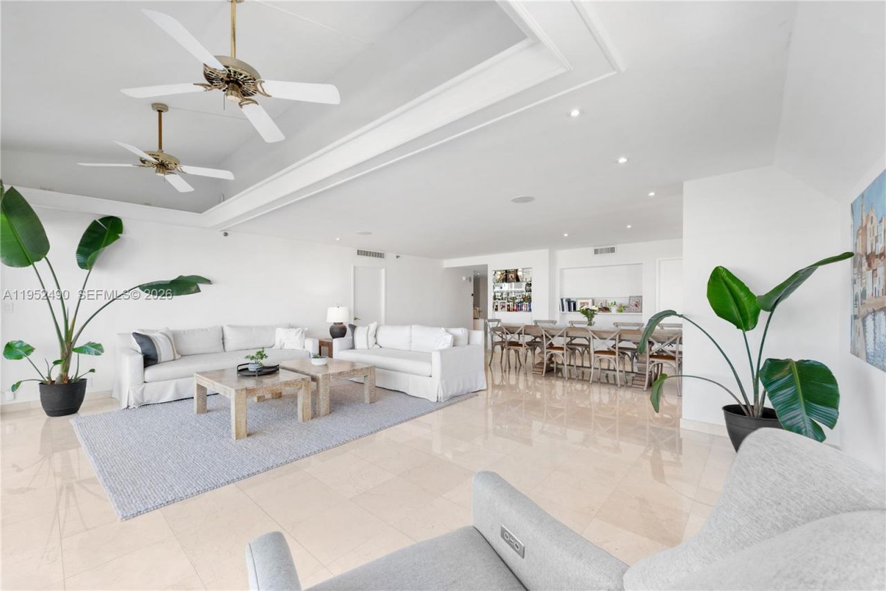 251 Crandon Blvd, Unit 806, Key Biscayne, FL 33149 Photo