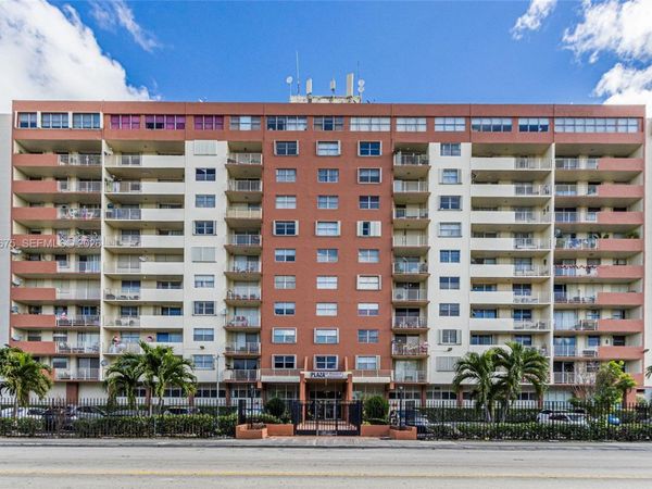 4675 W 18th Ct , Unit 701, Hialeah, FL 33012