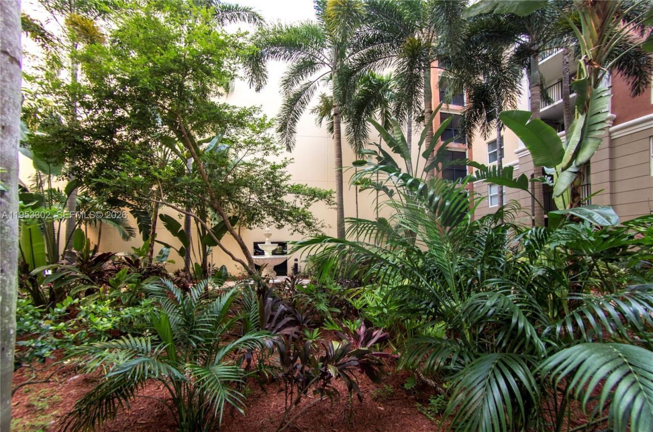 17150 N Bay Rd , Unit 2119, Sunny Isles Beach, FL 33160 Photo