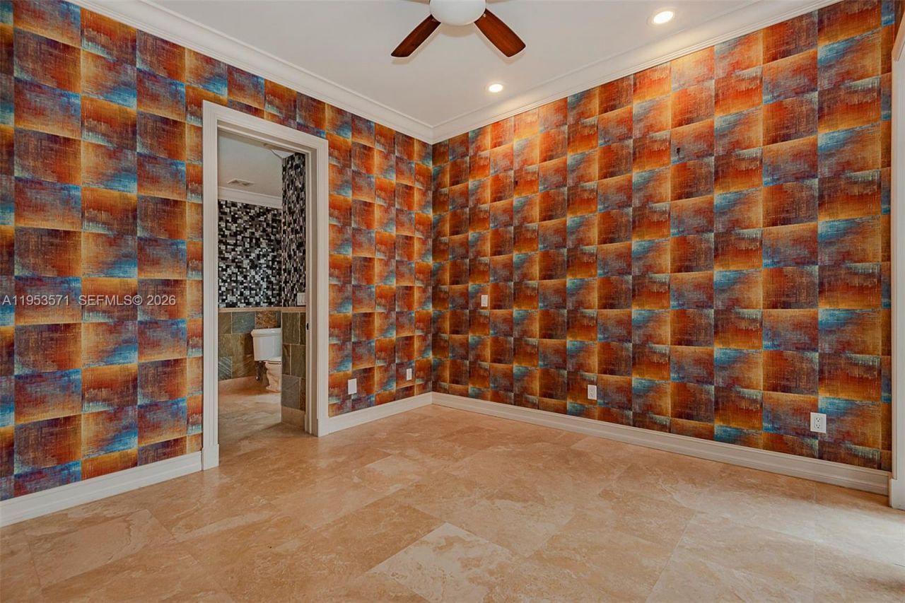 674 Ocean Blvd, Golden Beach, FL 33160 Photo