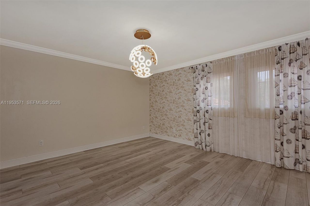 674 Ocean Blvd, Golden Beach, FL 33160 Photo