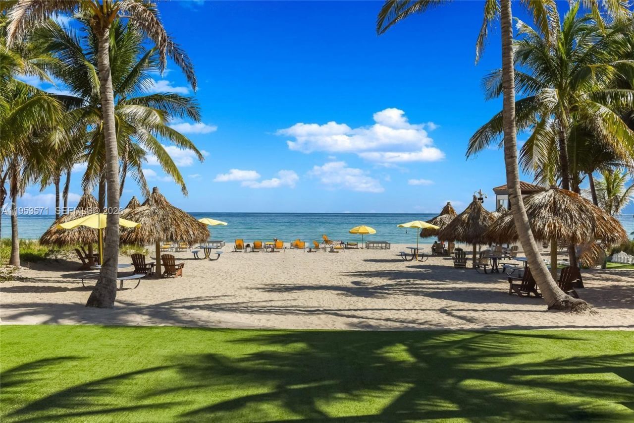 674 Ocean Blvd, Golden Beach, FL 33160 Photo