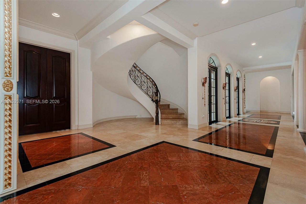 674 Ocean Blvd , Golden Beach, FL 33160 Photo