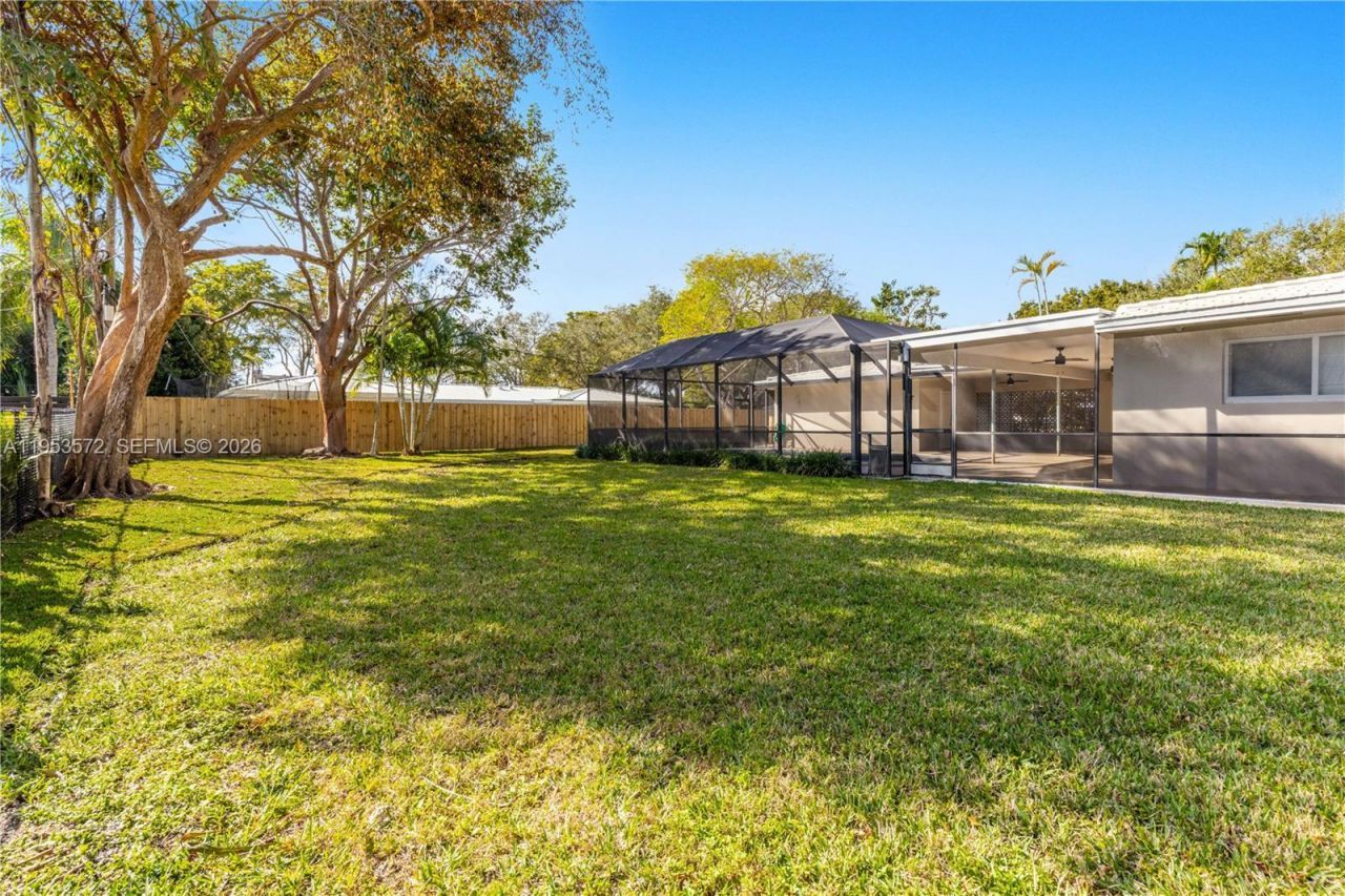 13905 SW 78th Ct, Palmetto Bay, FL 33158 Photo