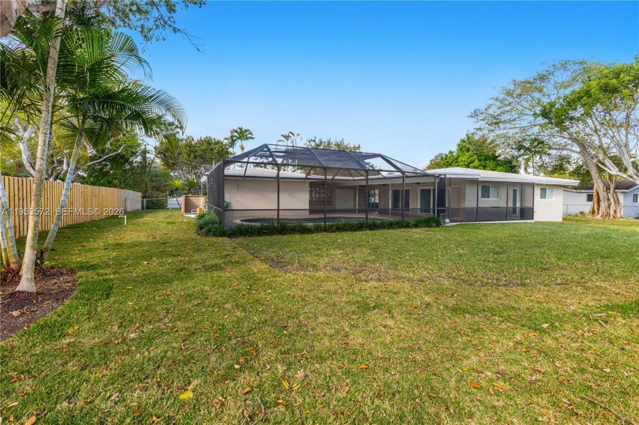 13905 SW 78th Ct, Palmetto Bay, FL 33158 Photo