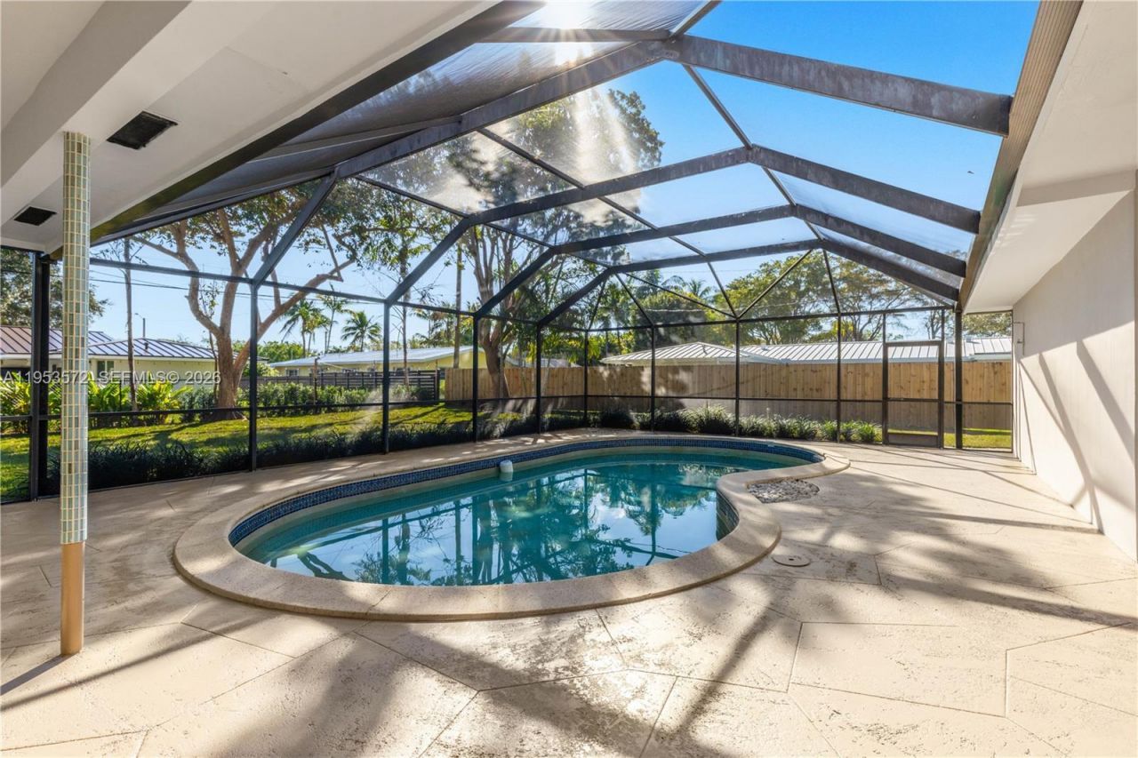 13905 SW 78th Ct, Palmetto Bay, FL 33158 Photo