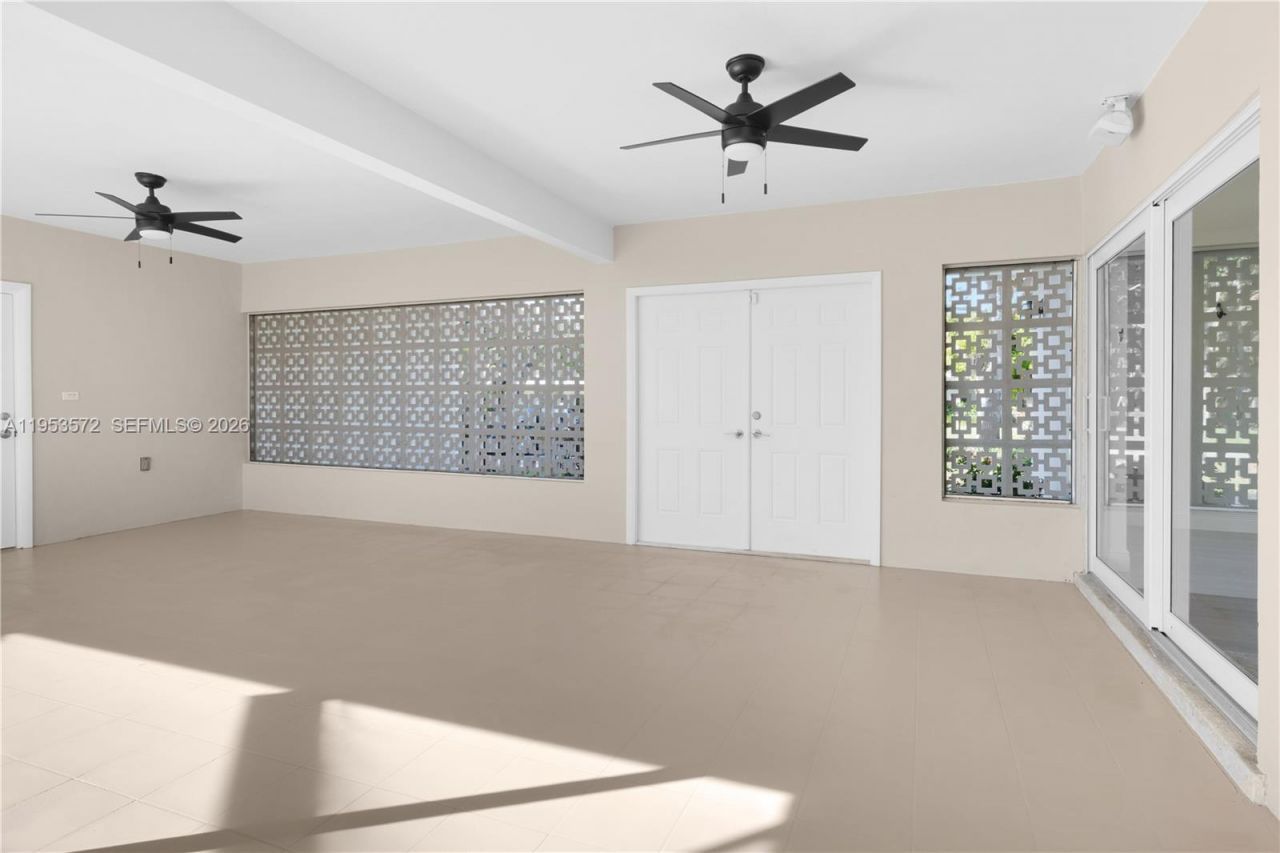 13905 SW 78th Ct, Palmetto Bay, FL 33158 Photo