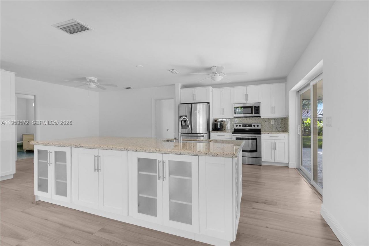 13905 SW 78th Ct, Palmetto Bay, FL 33158 Photo