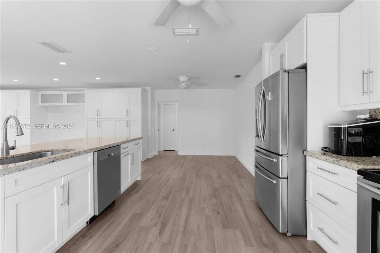 13905 SW 78th Ct, Palmetto Bay, FL 33158 Photo