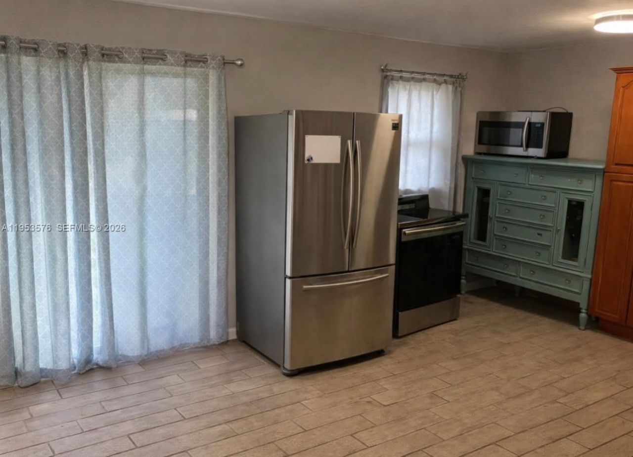 10010 SW 161st St , Miami, FL 33157 Photo