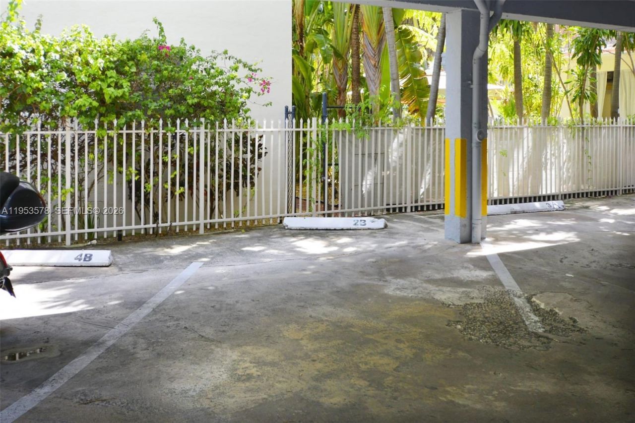 344 Meridian Ave , Unit 2B, Miami Beach, FL 33139 Photo