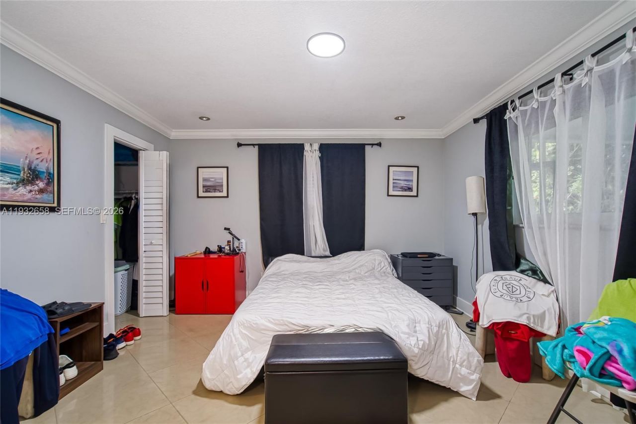 1457 Atlantic Shores Blvd , Hallandale Beach, FL 33009 Photo