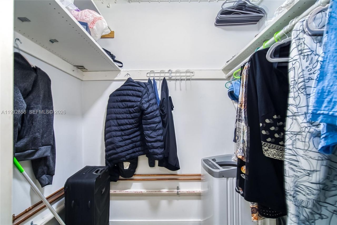 1457 Atlantic Shores Blvd , Hallandale Beach, FL 33009 Photo