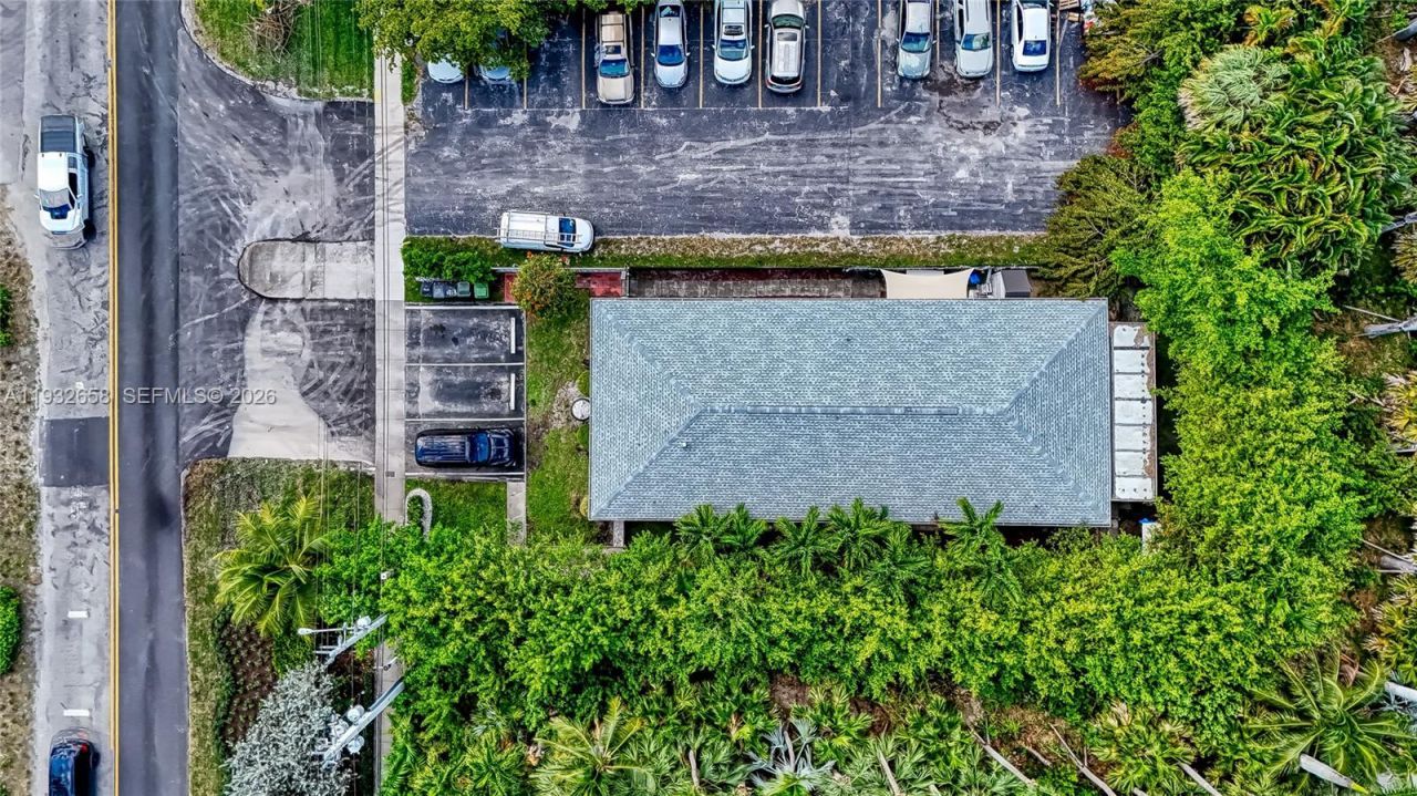 1457 Atlantic Shores Blvd , Hallandale Beach, FL 33009 Photo