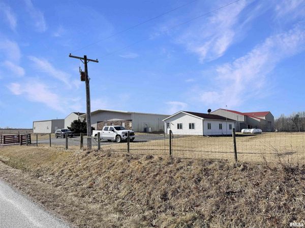 14792 RAY Road, Rushville, IL 62681