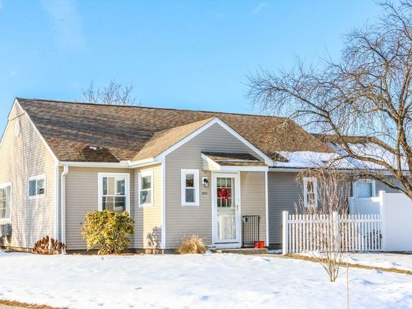 1153 James St, Unit 1153, Chicopee, MA 01022