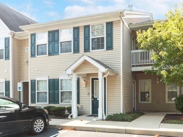 28340 Center Ridge Road, Unit 125, Westlake, OH 44145