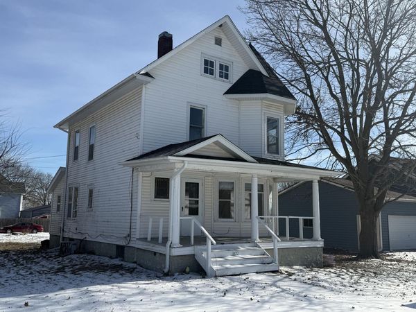 1822 DeSota Street, Ellsworth, IA 50075