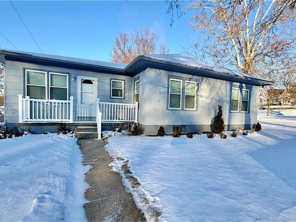 506 N 3rd Street, Wathena, KS 66090