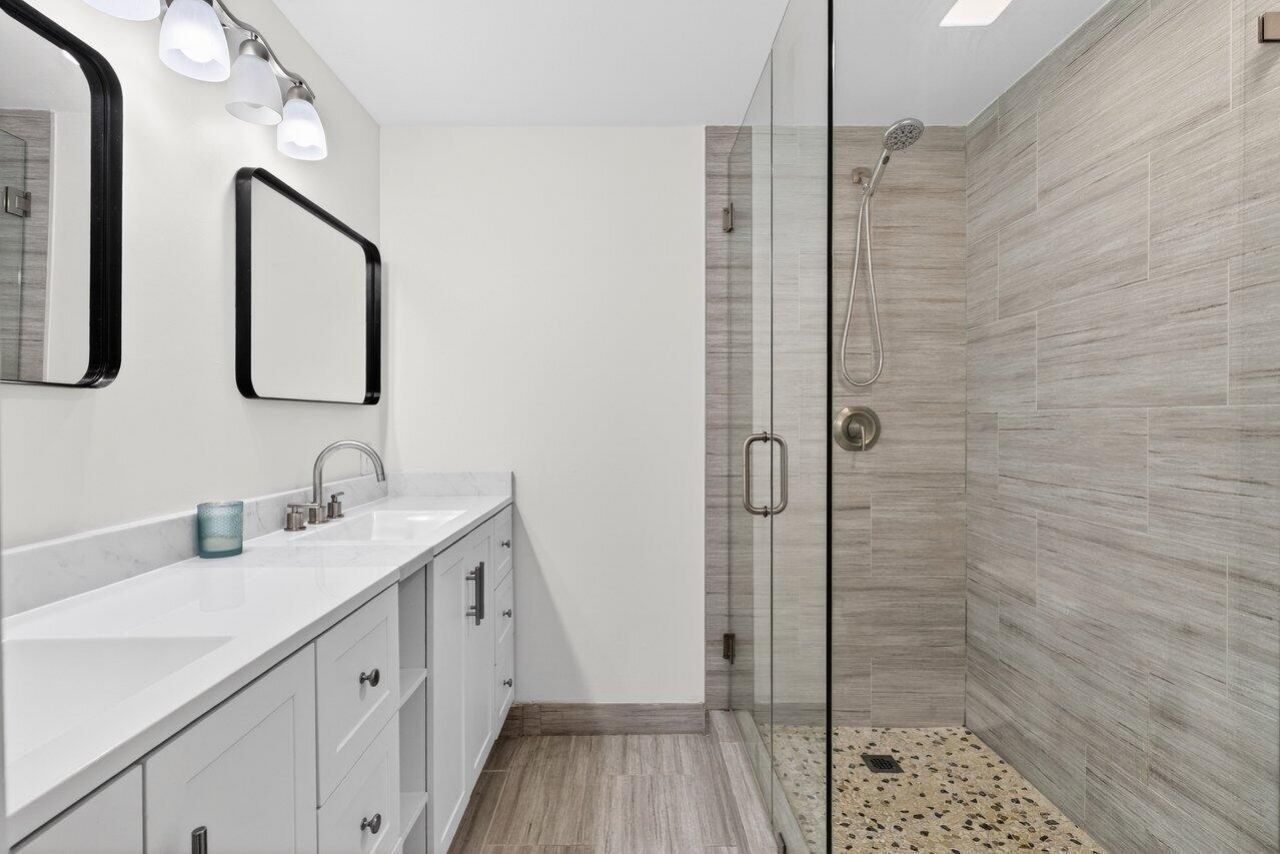 304 Live Oak Lane, Boynton Beach, FL 33436 Photo