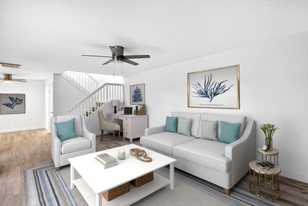 304 Live Oak Lane, Boynton Beach, FL 33436 Photo