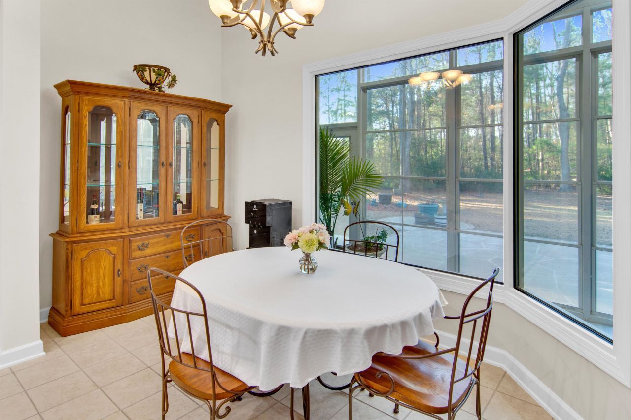 908 Adaline Ct. Photo 12