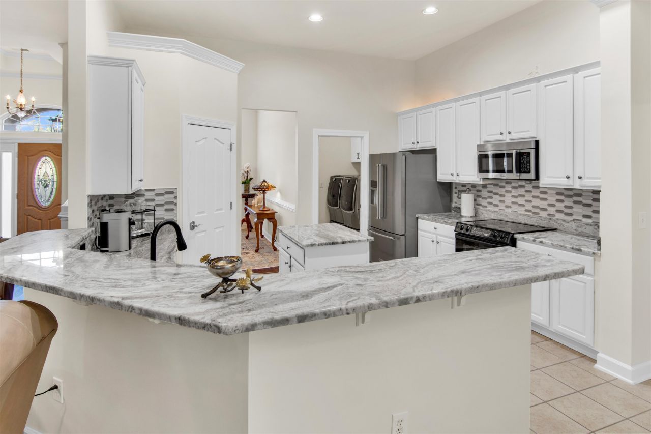 908 Adaline Ct. Photo 16