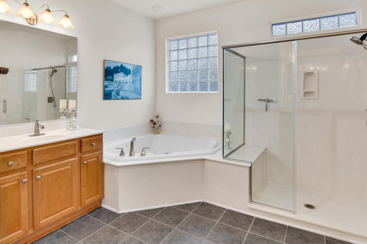 908 Adaline Ct. Photo 23