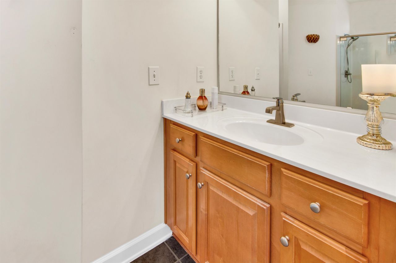 908 Adaline Ct. Photo 26