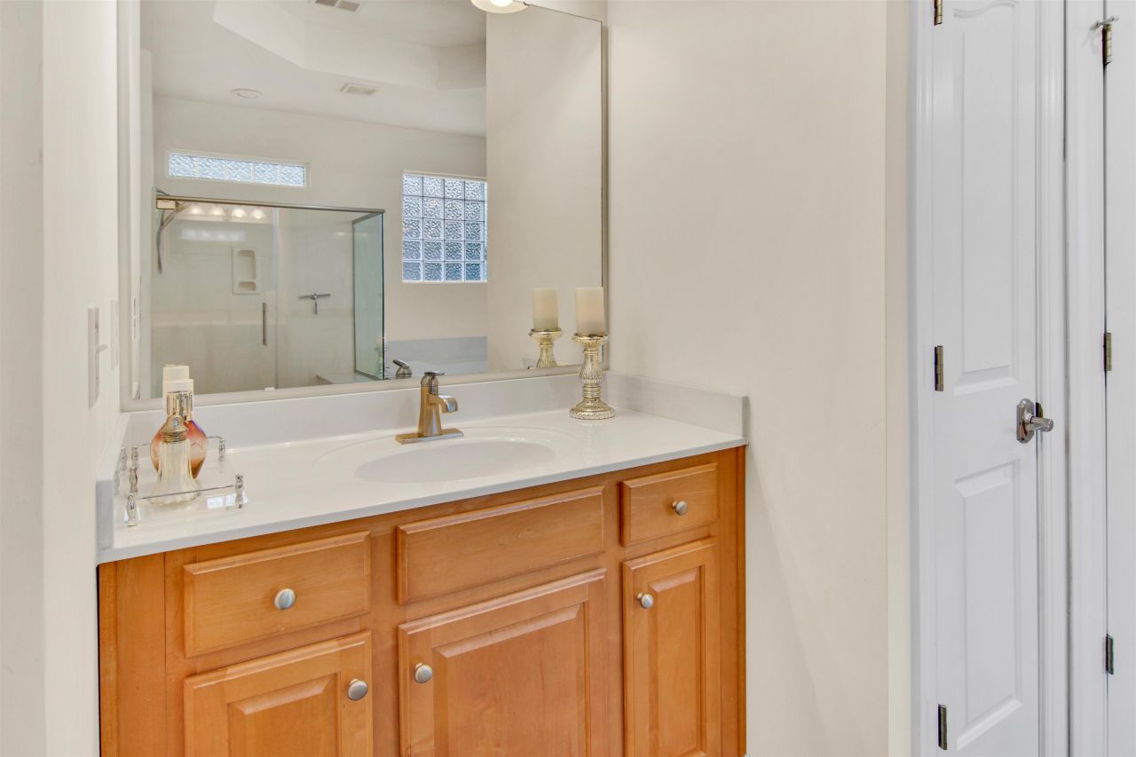 908 Adaline Ct. Photo 27