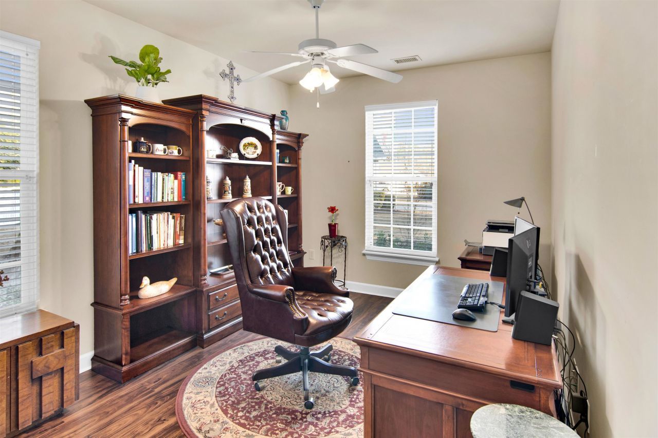 908 Adaline Ct. Photo 31