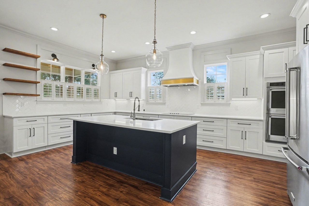 208 Green Lake Dr. Photo 10