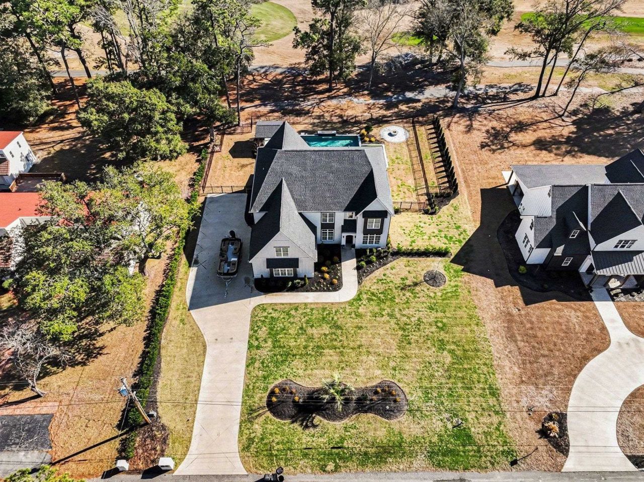 208 Green Lake Dr. Photo 36