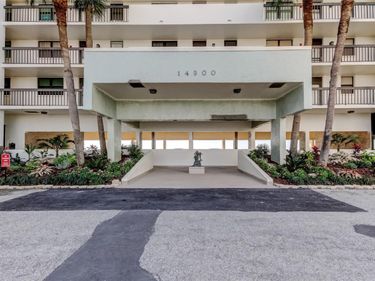 14900 GULF BOULEVARD, Unit 206, MADEIRA BEACH, FL 33708