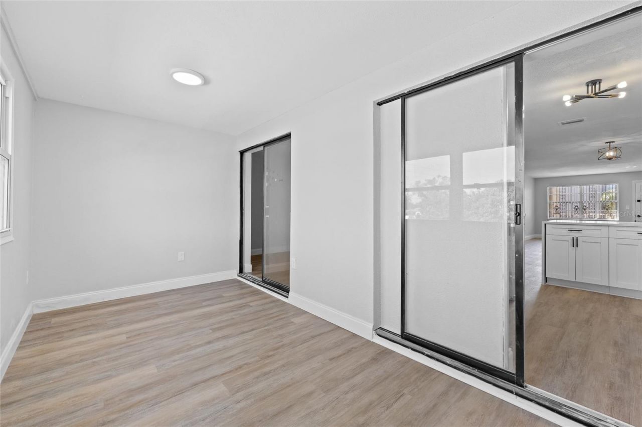 1000 49th Street N, Unit 214, Saint Petersburg, FL 33710 Photo
